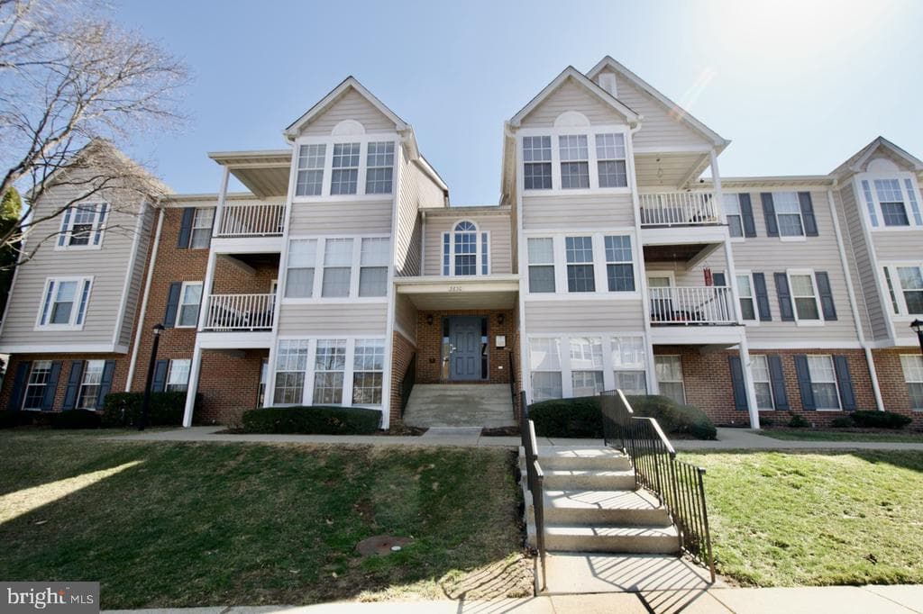 3630 Sherbrooke Circle #203 photo 1