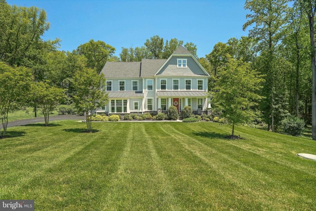 133 Greentree Farm Drive photo 1