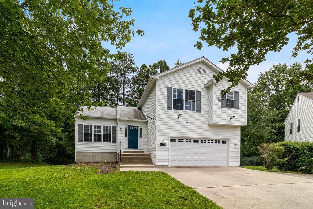 47251 Silver Slate Drive photo 1