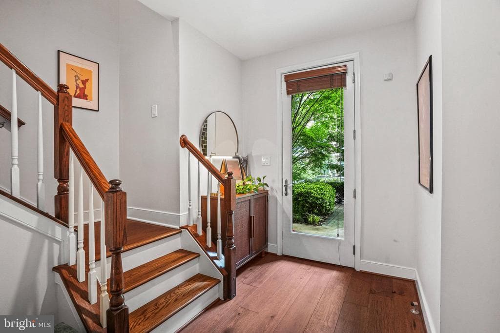 1811 14th Street N #c104 photo 1