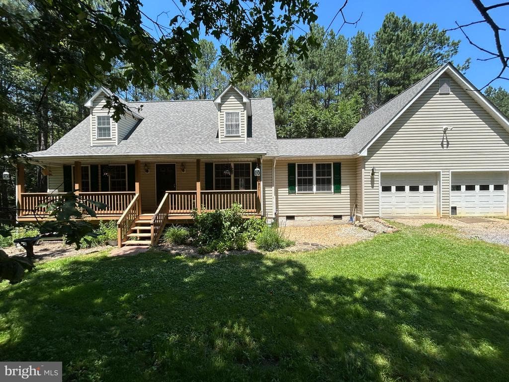76 Red Burke Court photo 1
