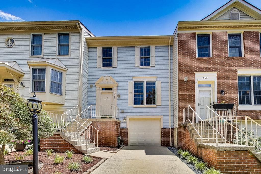 9009 Marie Court photo 1