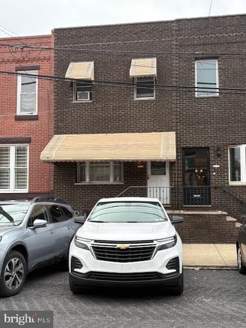 2642 S 17th Street photo 1