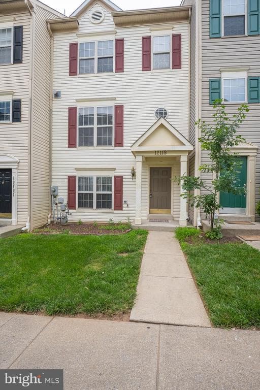 12119 Amber Ridge Circle photo 1