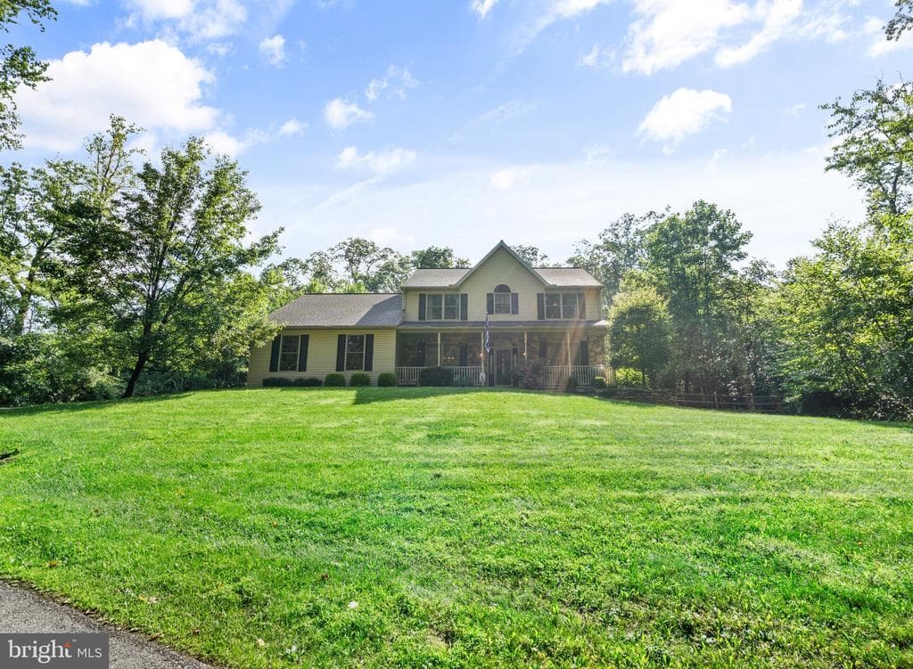 133 Poplar Road photo 1