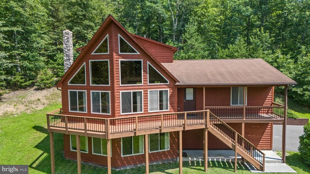 186 Hillandale Road photo 1
