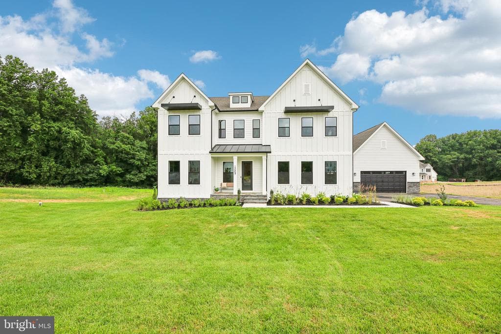 14669 Seneca Farm Lane photo 1