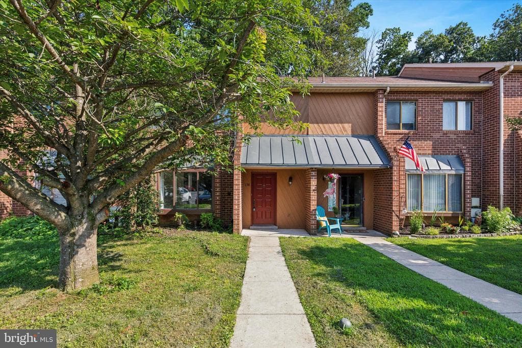 138 Talgrath Court photo 1