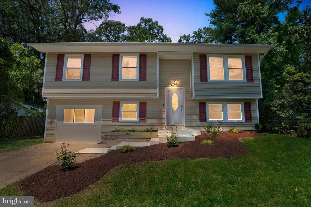 98 Garner Avenue photo 1