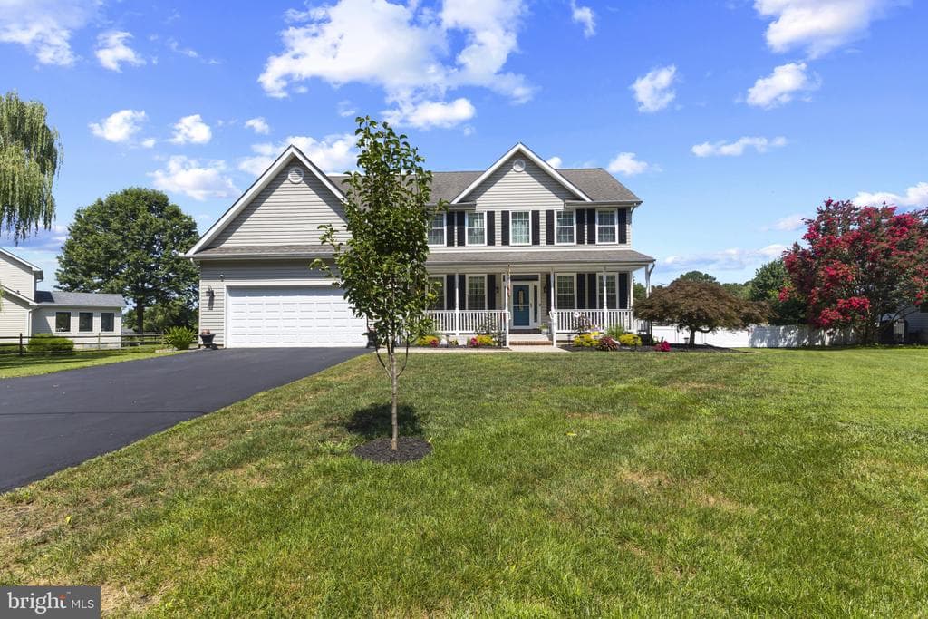 104 Woods Road photo 1