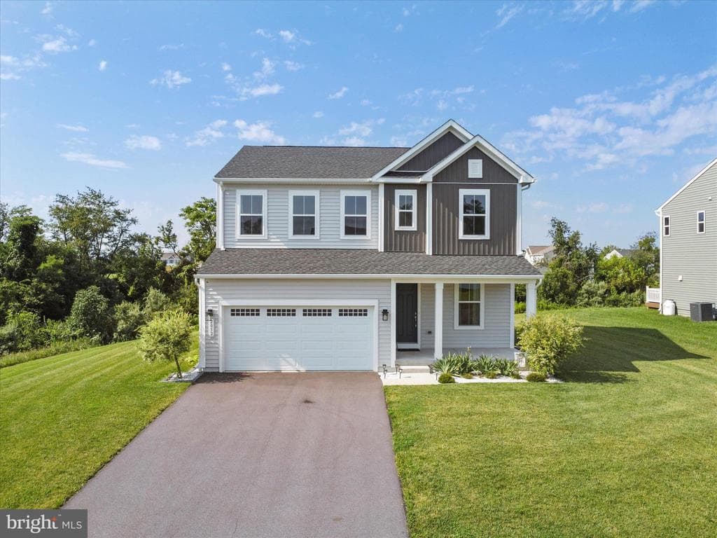 2052 Mandarin Drive photo 1