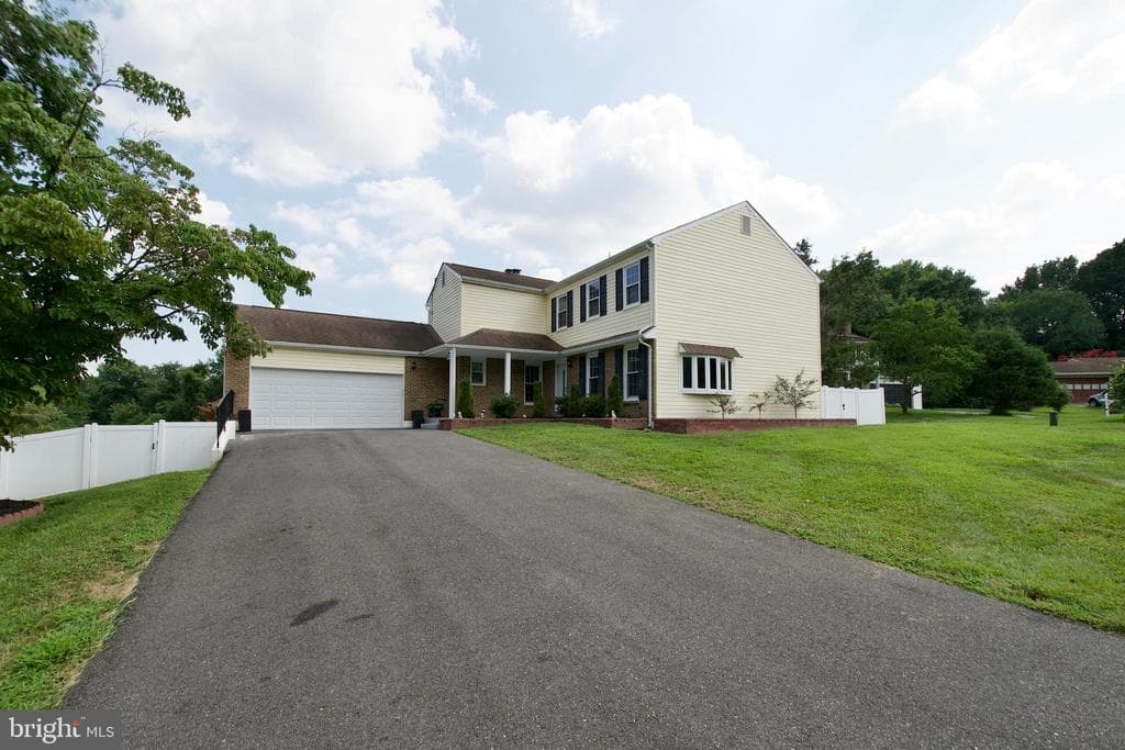 10105 Quince Apple Court photo 1