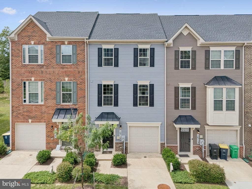 16715 Caribbean Way photo 1