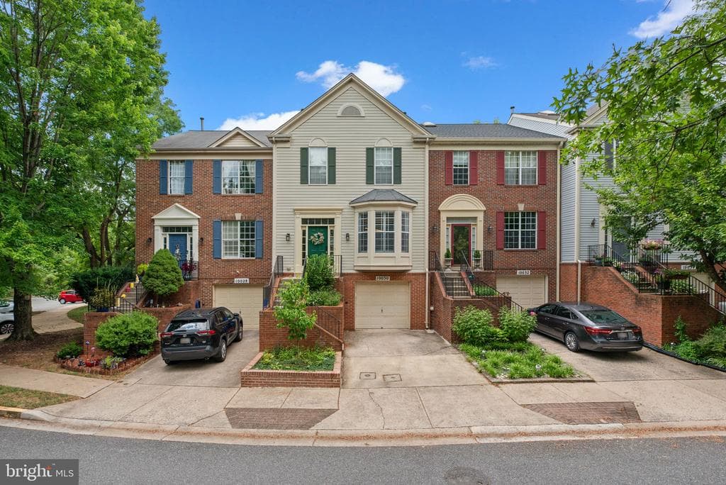 10030 Vanderbilt Circle photo 1
