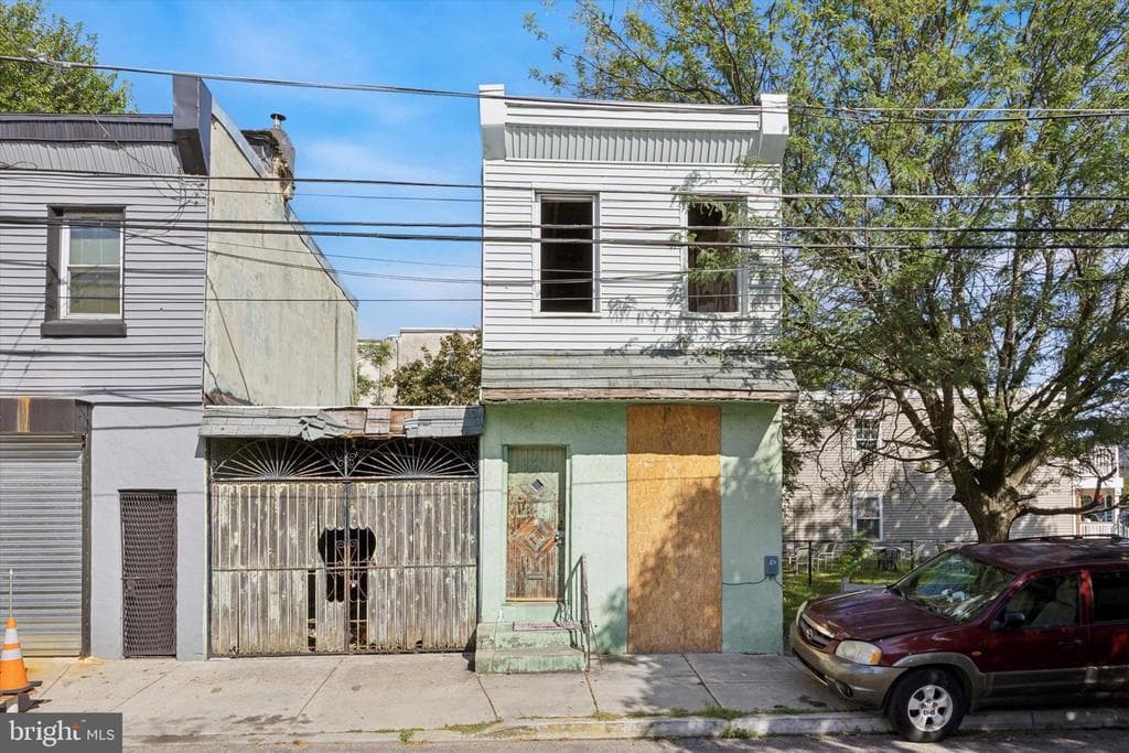 2109 N Orianna Street photo 1