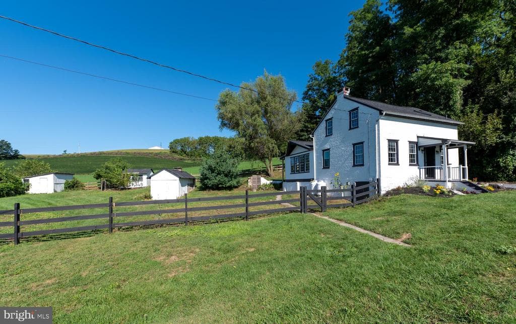 345 Maidencreek Road photo 1