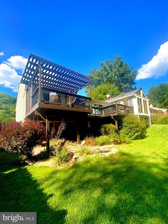 621 Piping Rock Drive photo 1