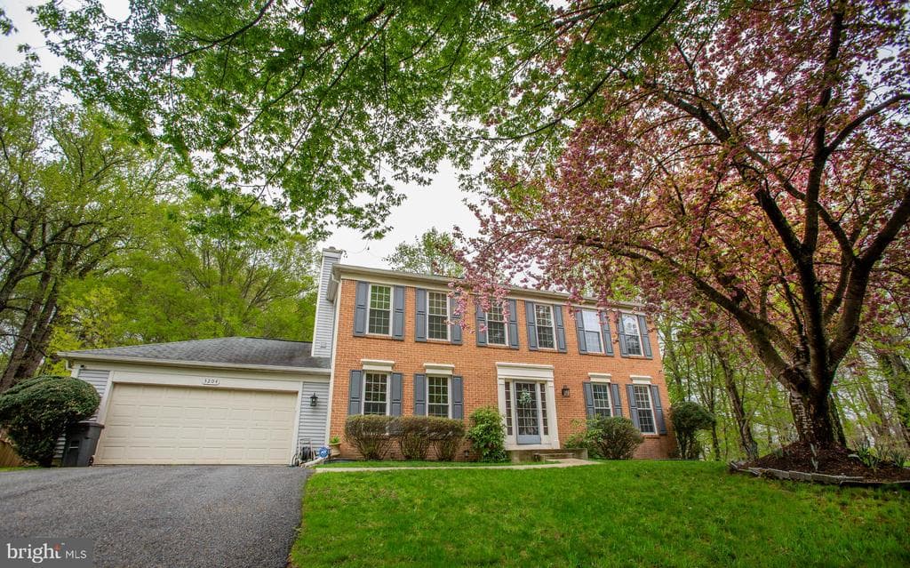 3204 Carlene Court photo 1