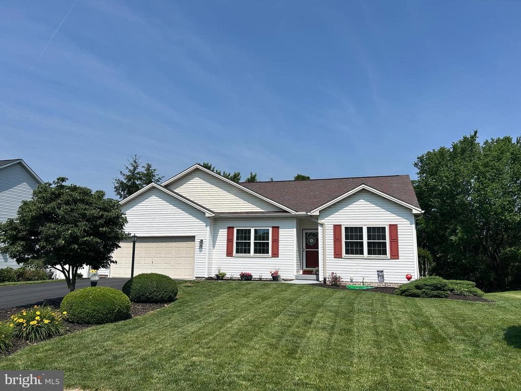 1031 Willow Ridge Drive photo 1