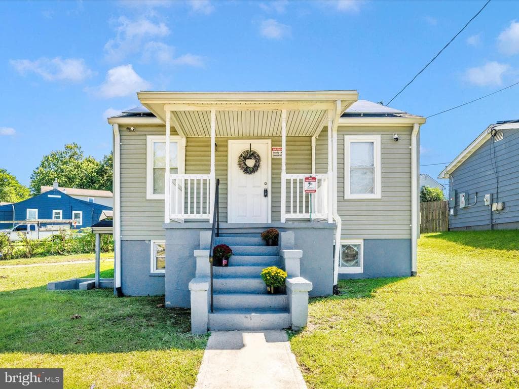 805 Minna Avenue photo 1