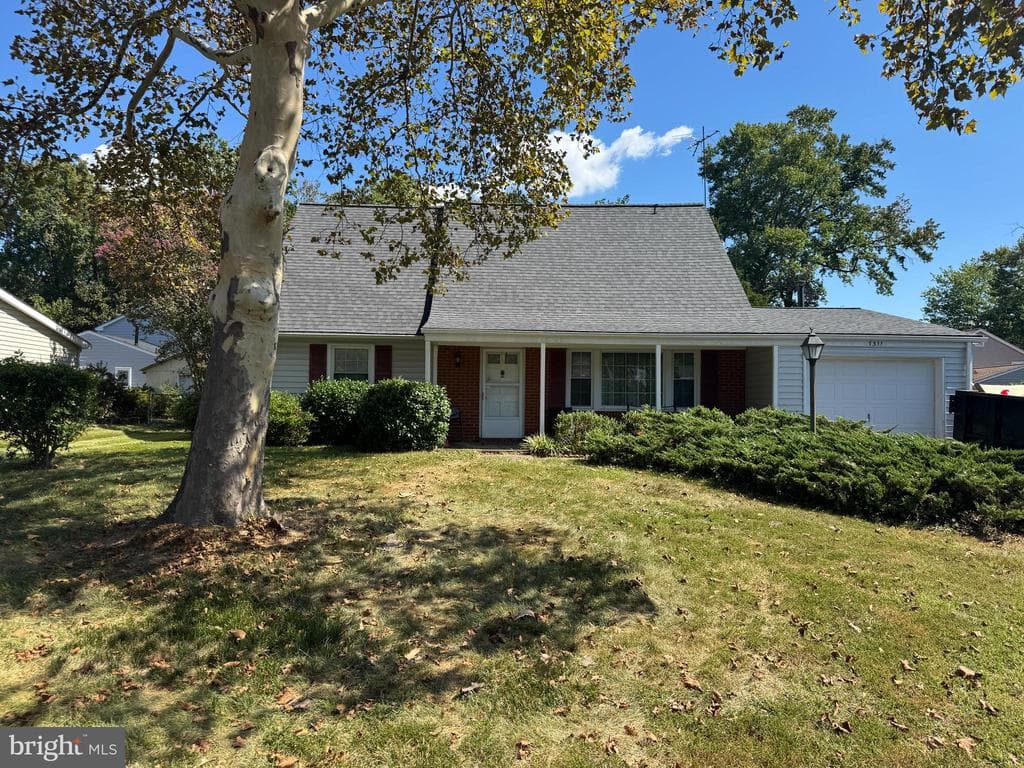 7311 Wickford Drive photo 1