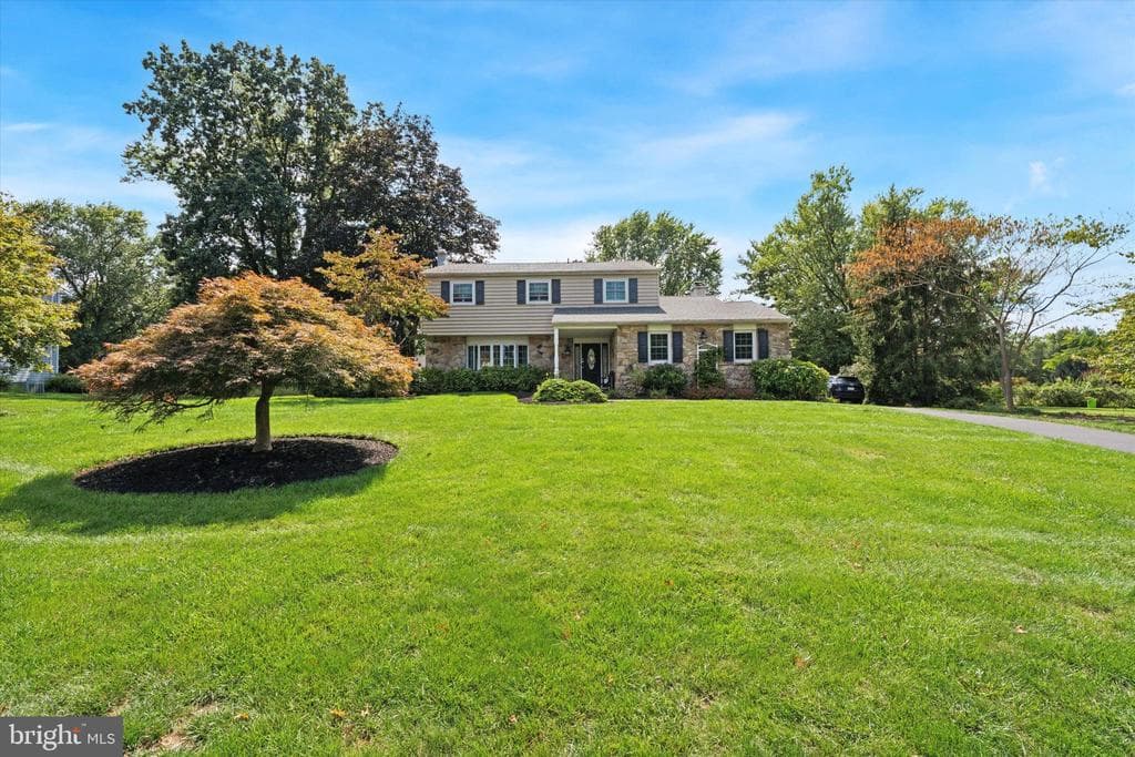 58 Highspire Road photo 1