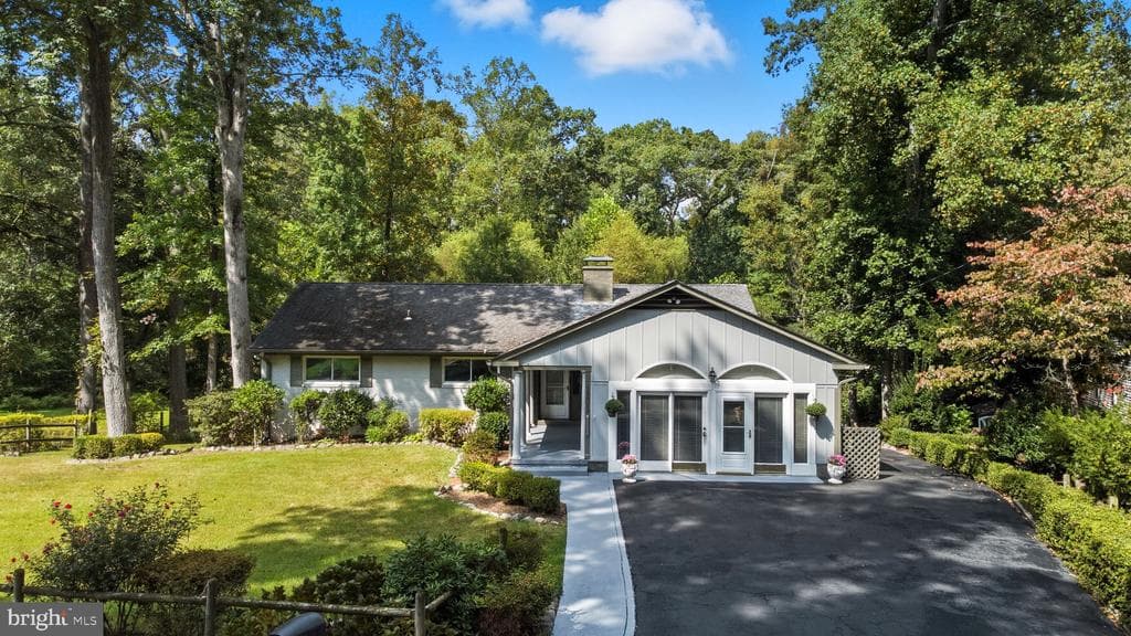 18312 Candice Drive photo 1