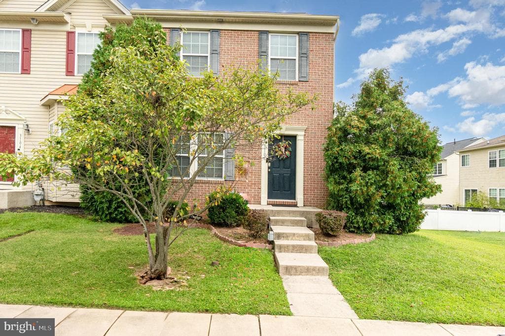 3106 Raking Leaf Drive photo 1