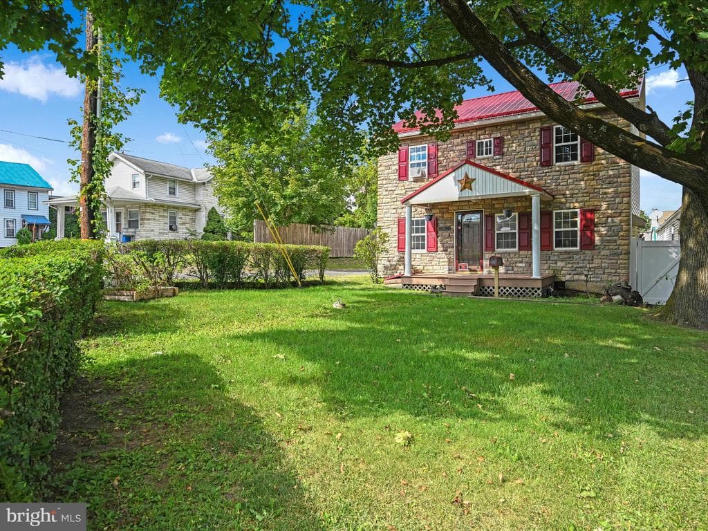 21 E Wood Street photo 1