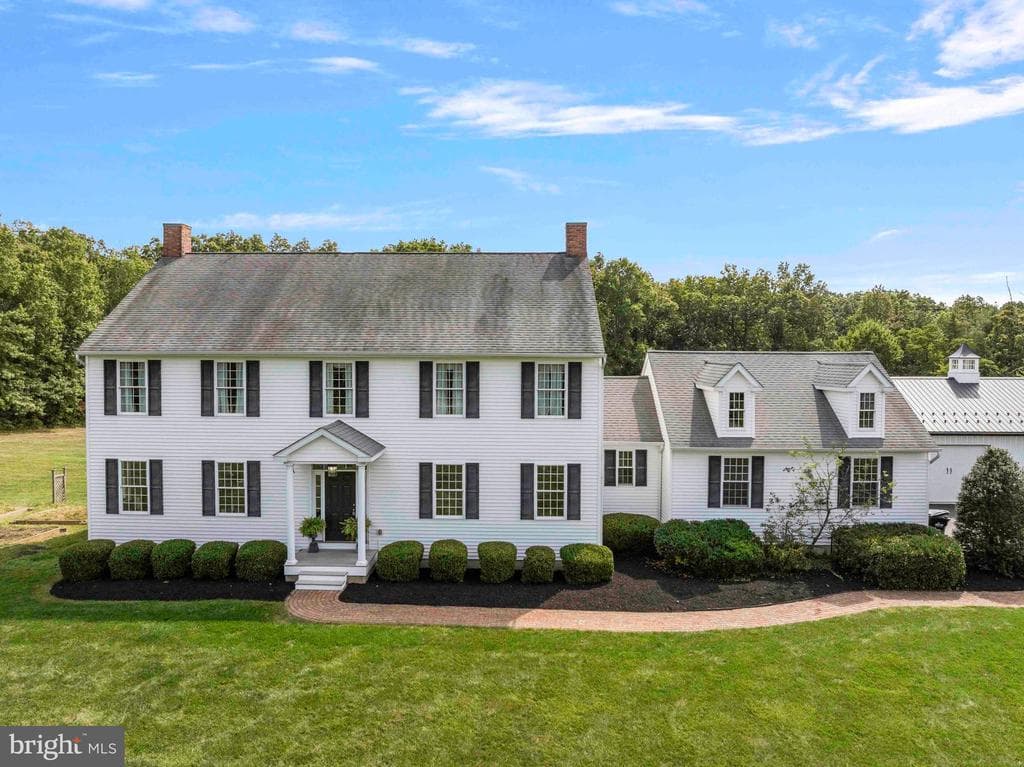 1365 Fennel Road photo 1
