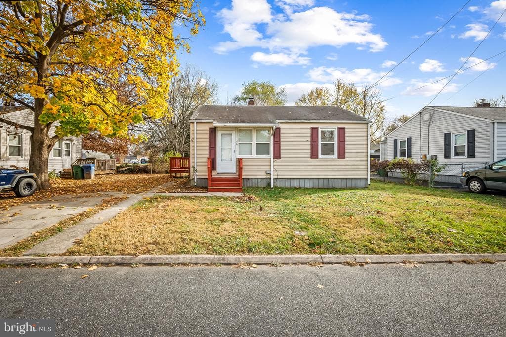 46 Aberdeen Avenue photo 1