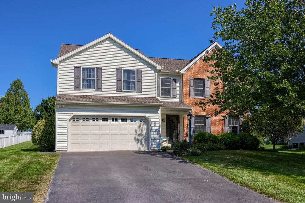 22 Camellia Court photo 1
