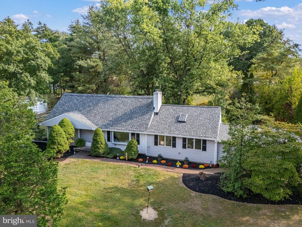 132 W Branch Road photo 1