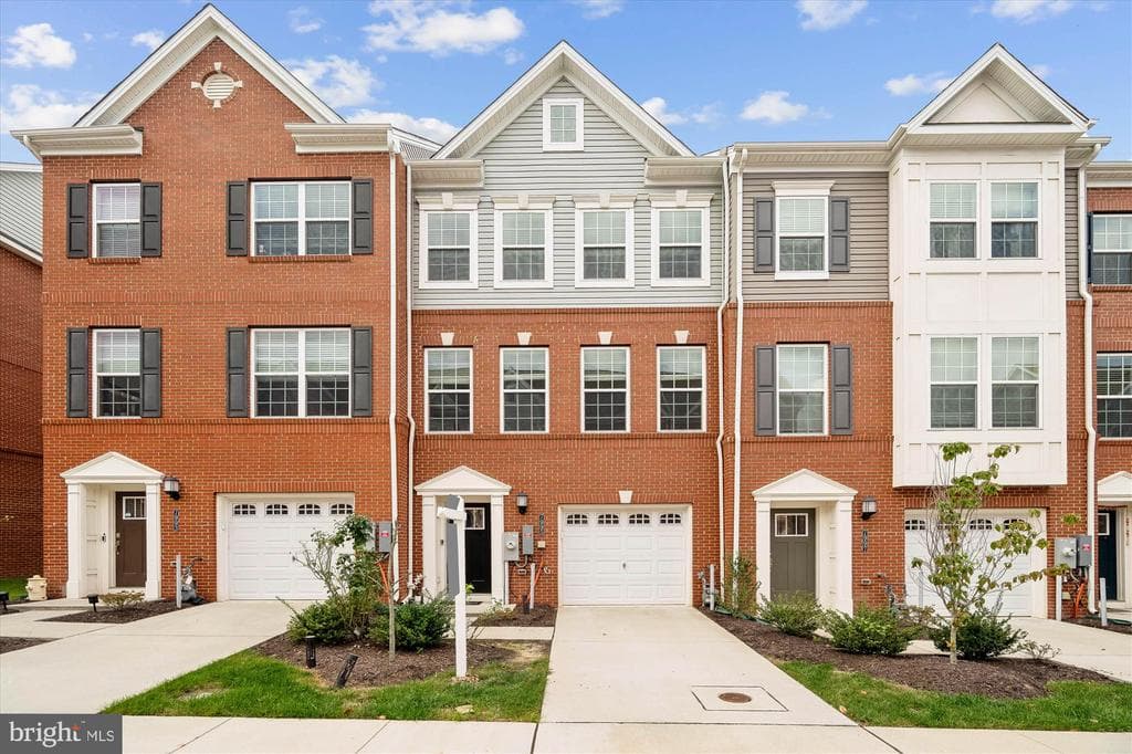 7995 Potter Place photo 1
