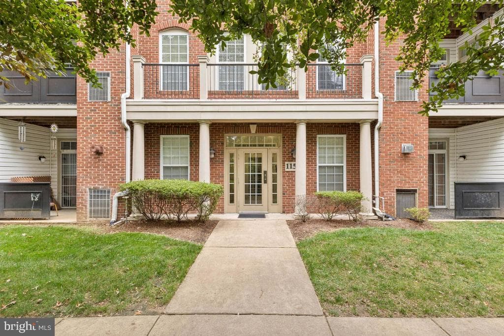 11503 Sperrin Circle #304 photo 1