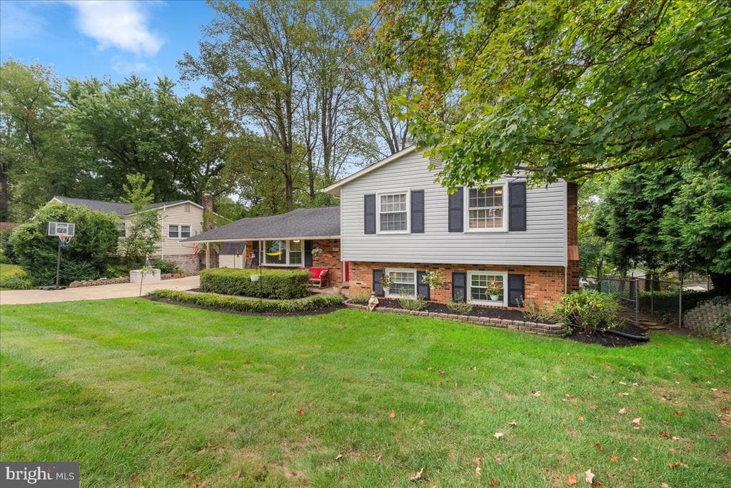 8105 Gale Street photo 1
