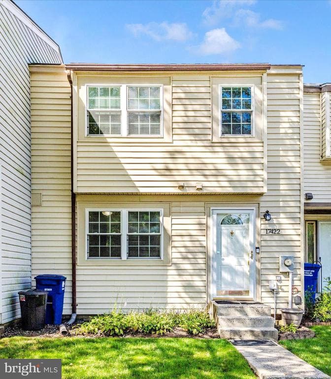 17422 Hughes Road photo 1