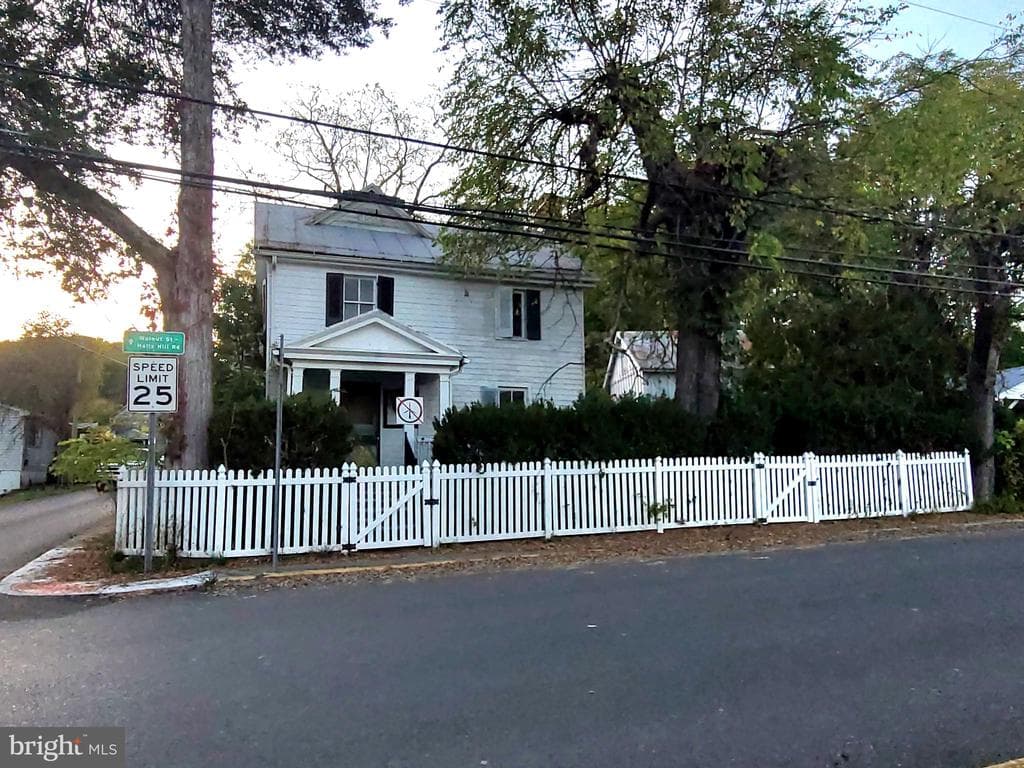 187 High Street photo 1