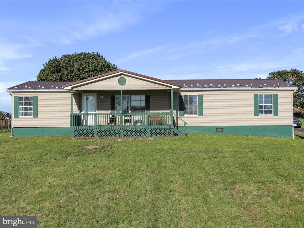 14433 Williamsport Pike photo 1