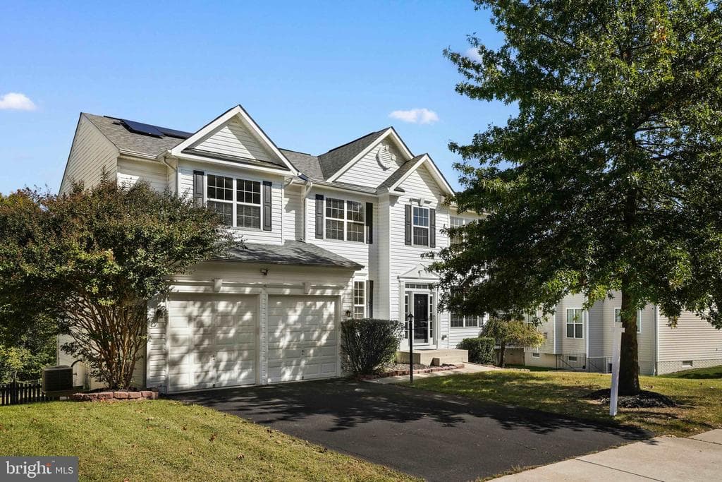 3312 Eagle Ridge Drive photo 1