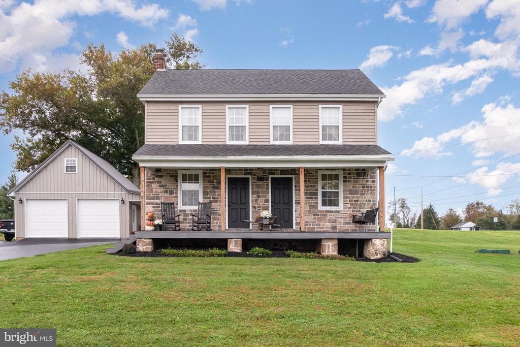 952 Big Mount Road photo 1