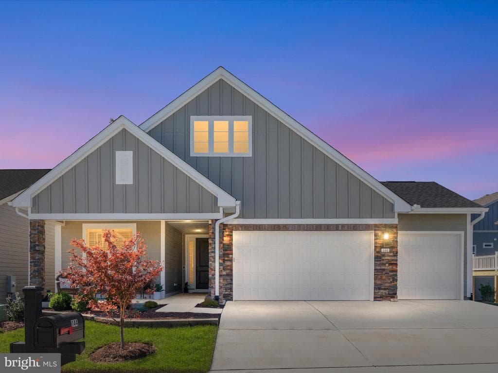 144 Cowbird Street photo 1