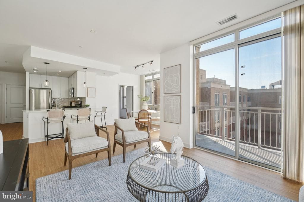 820 N Pollard Street #914 photo 1