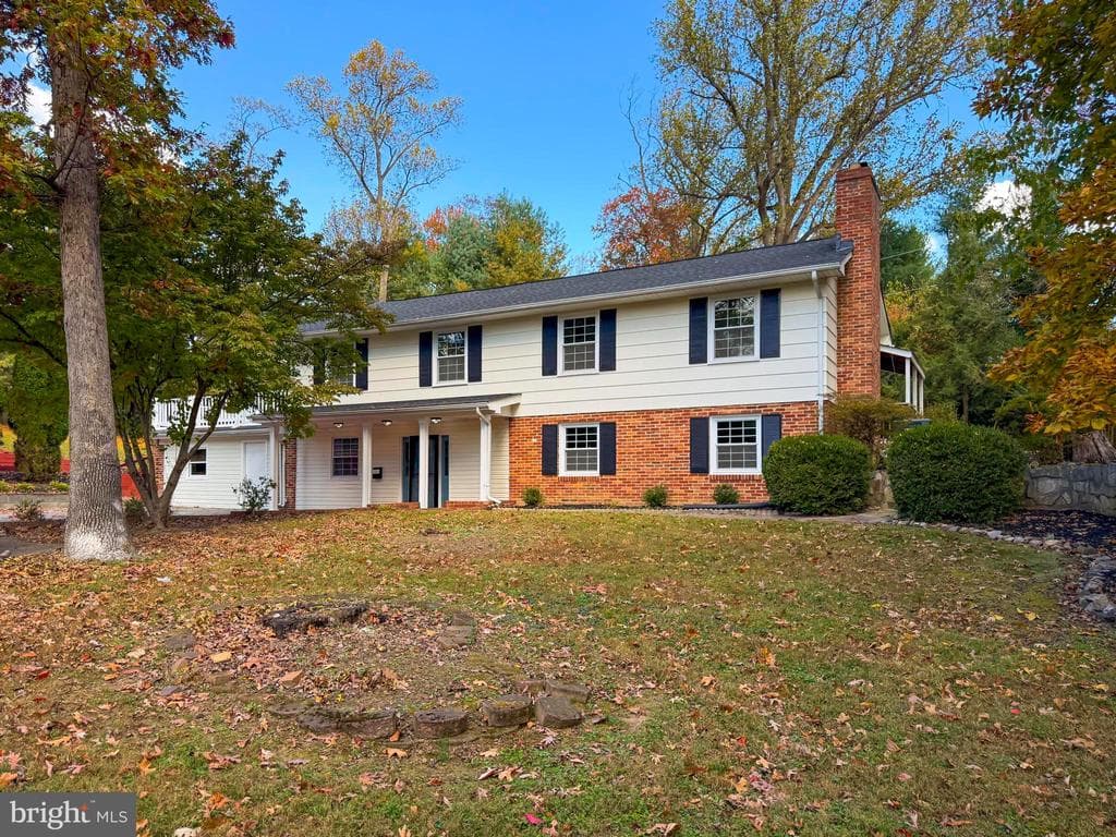 6661 Mohawk Court photo 1