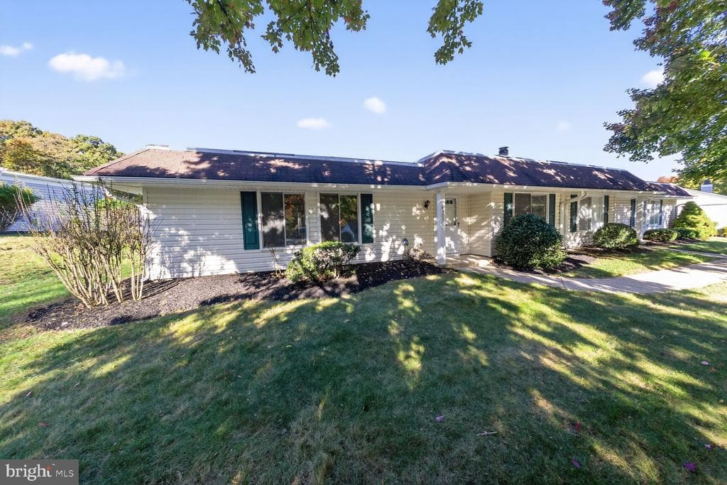 14507 Elmhan Court #182-B photo 1