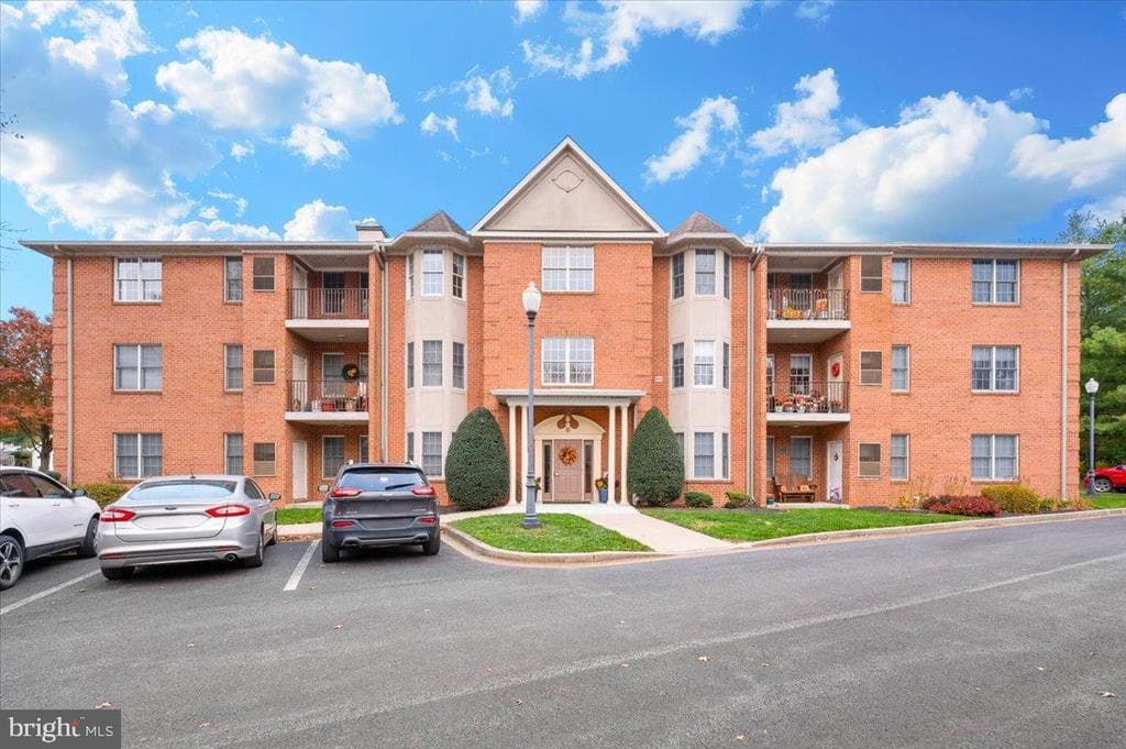 10 Rosewood Court #311 photo 1