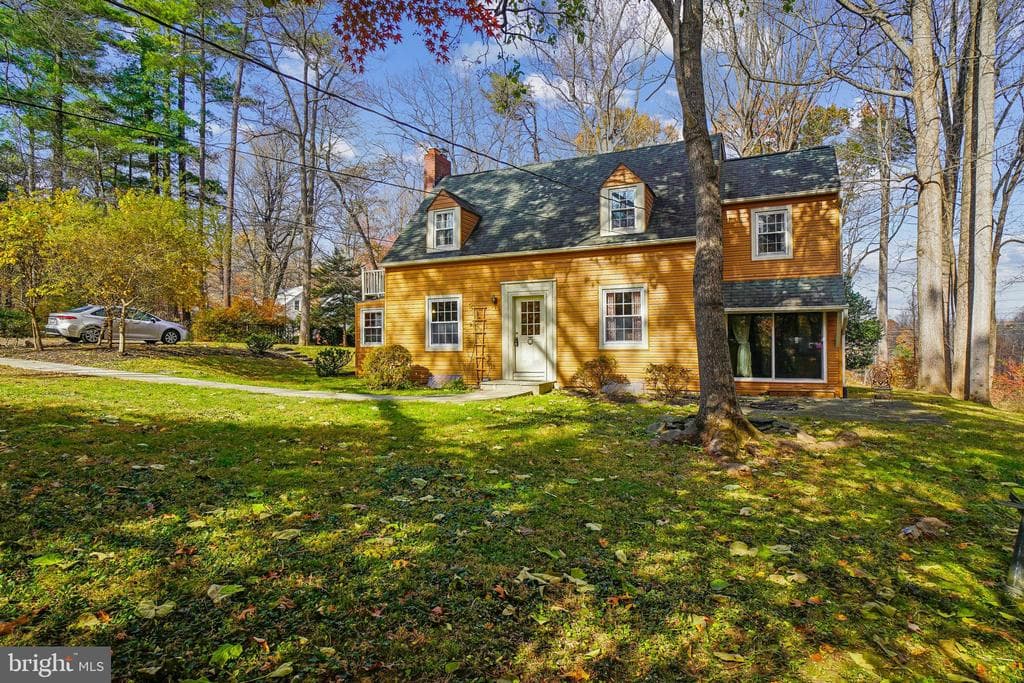 1216 Ashton Road photo 1