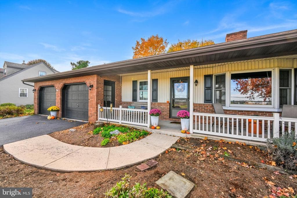 325 Walnut Run Road photo 1