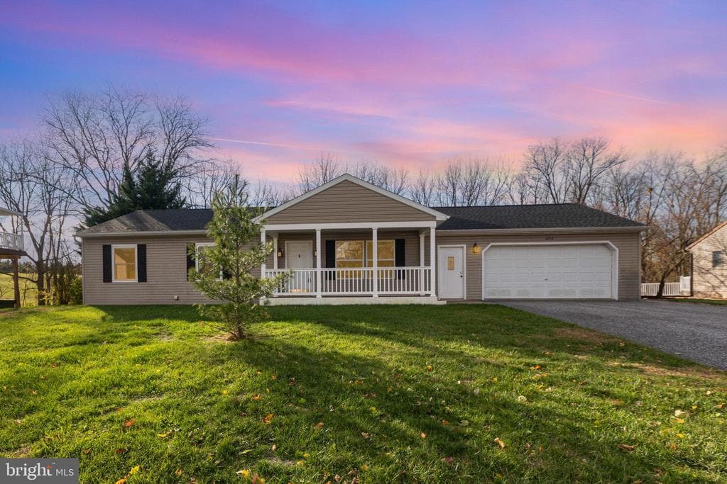 3076 Hadley Drive photo 1