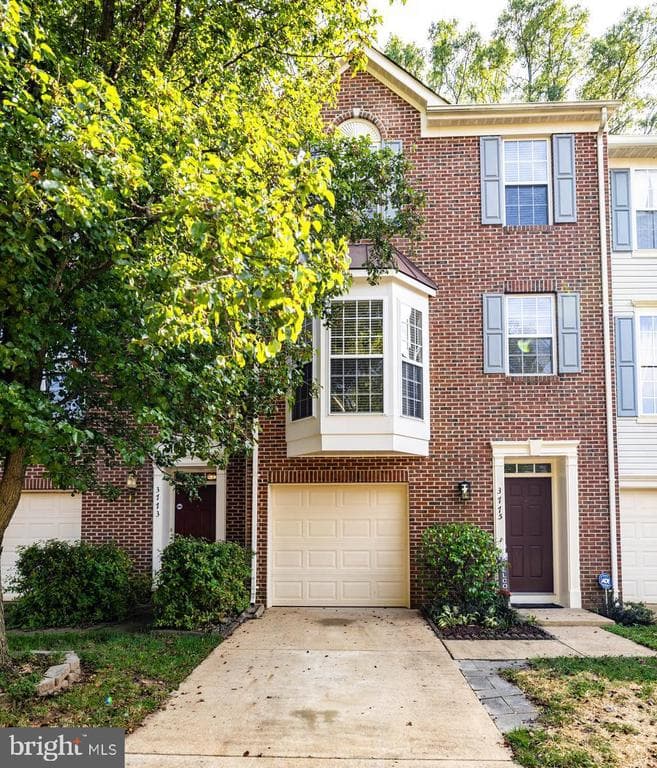3775 Shannons Green Way photo 1